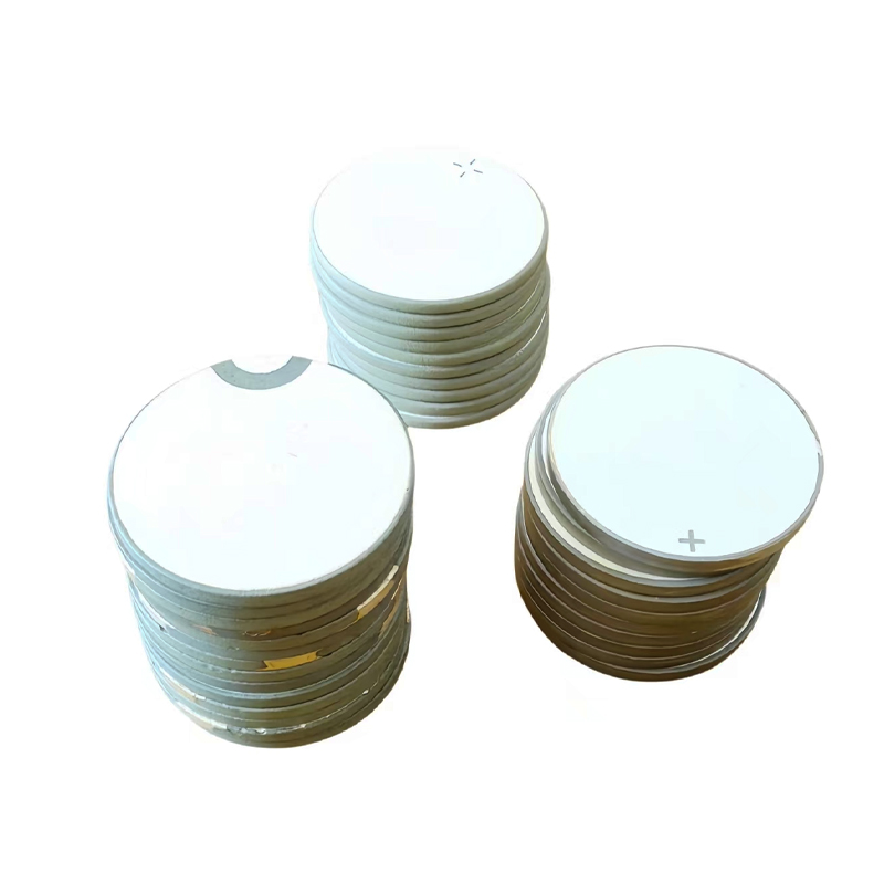 Trasduchtóir Adamhach Ultrasonach